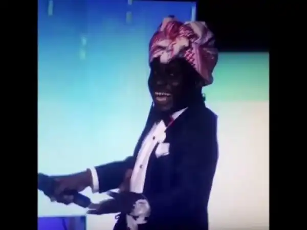 Video: Kenny Blaq – Kenny Blaq Performs His Version of Yeba, Wo and Man’s Not Hot at Alibaba’s January 1st Concert 2018